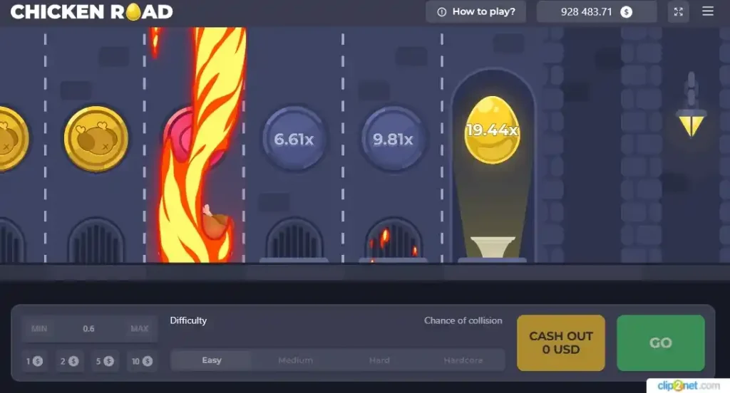 Interfaccia di gioco Chicken Road slot con rulli infuocati